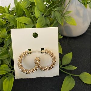 gold earrings ❤️